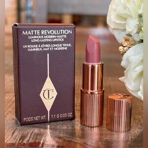 NEW Charlotte Tilbury MATTE REVOLUTION Lipstick Mini in PILLOW TALK {Nude Pink}💋